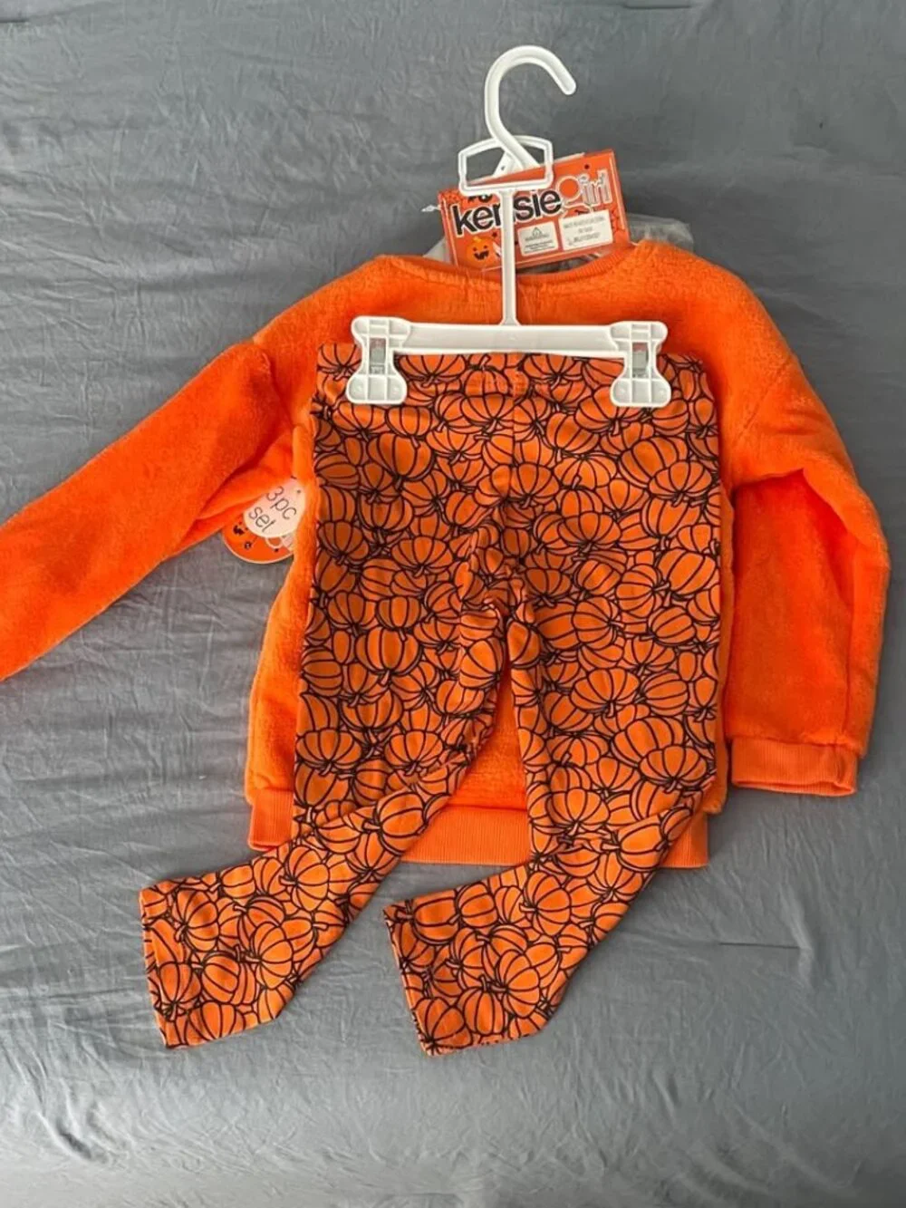 Kensie Girl 3 Piece Cozy Set Halloween Pumpkin 4T NWT